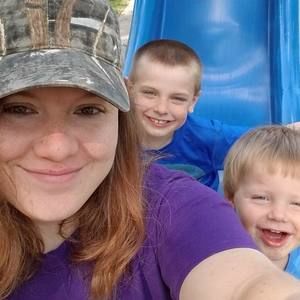 Meet your Posher, Nicole